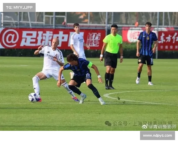 上海市民足球杯开幕 256支草根球队创历史参赛新高